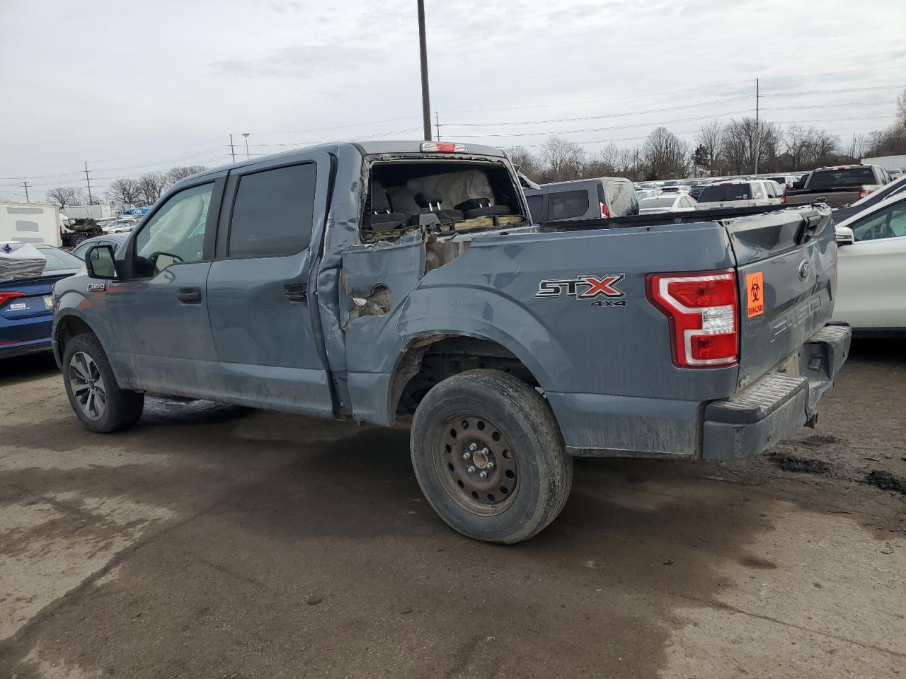 FORD F-150 SUPERCREW