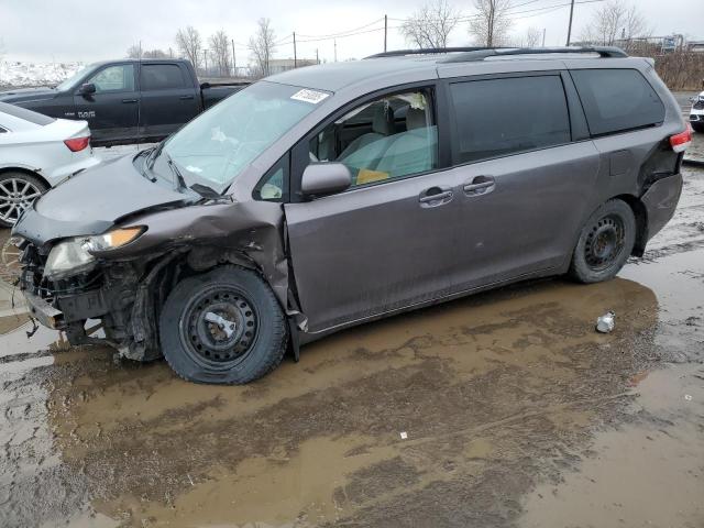 TOYOTA SIENNA LE