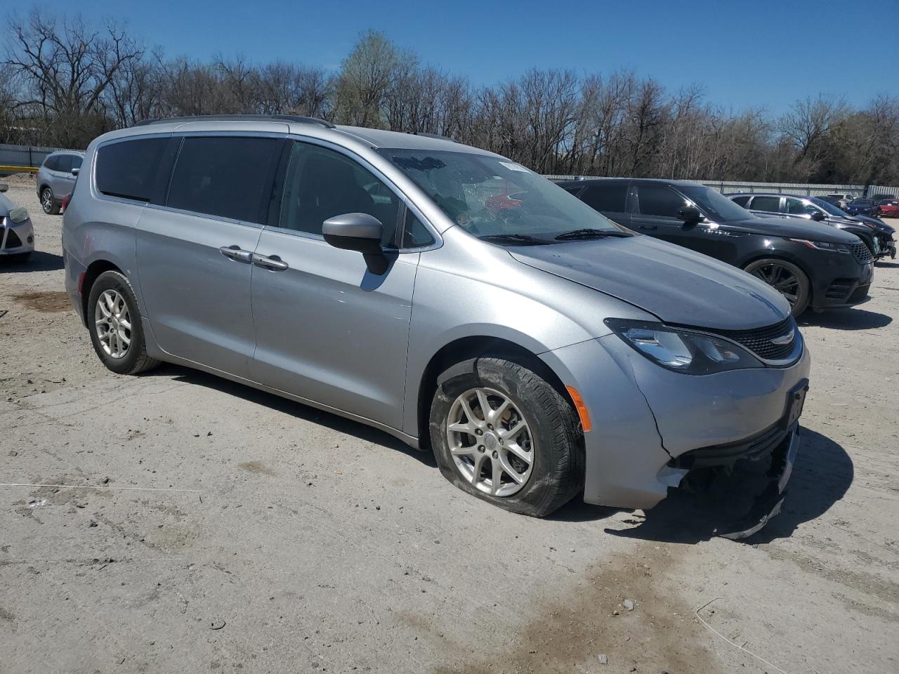 CHRYSLER VOYAGER LXI