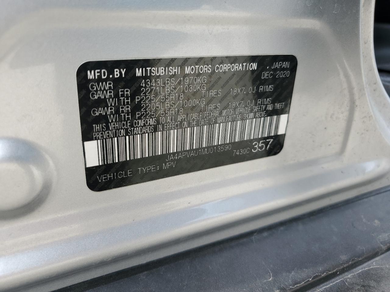 MITSUBISHI OUTLANDER SE