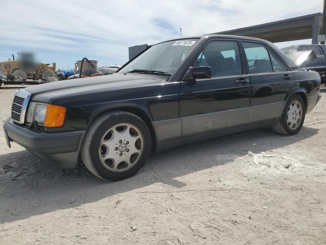 MERCEDES-BENZ 190 E 2.6