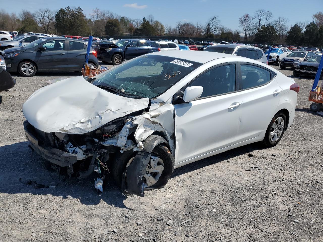 HYUNDAI ELANTRA SE