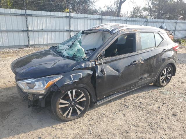 NISSAN KICKS S