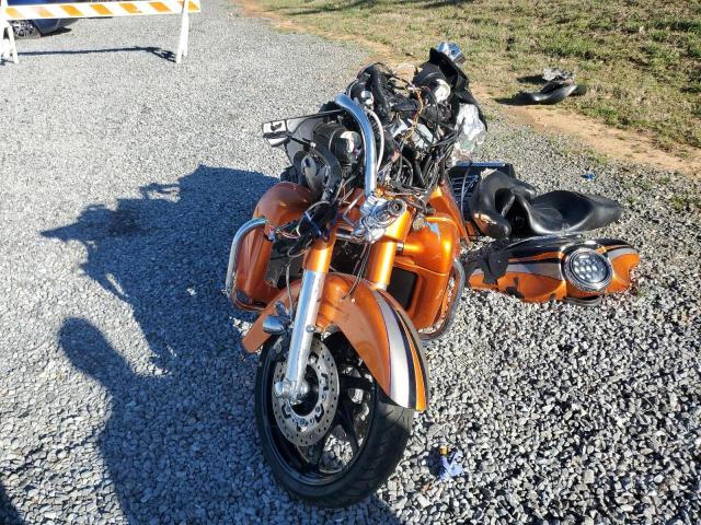 2011 HARLEY-DAVIDSON FLHXSE2 1HD1PZ816BB951018