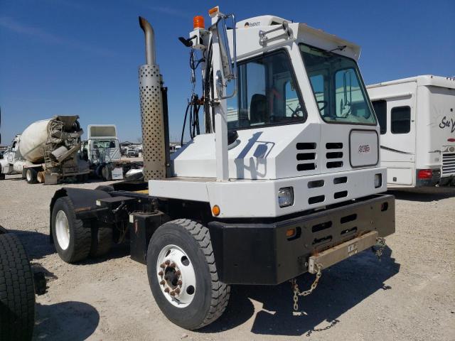 CAPACITY TJ4000 2011 4LMBR2114BL022567 photo #1