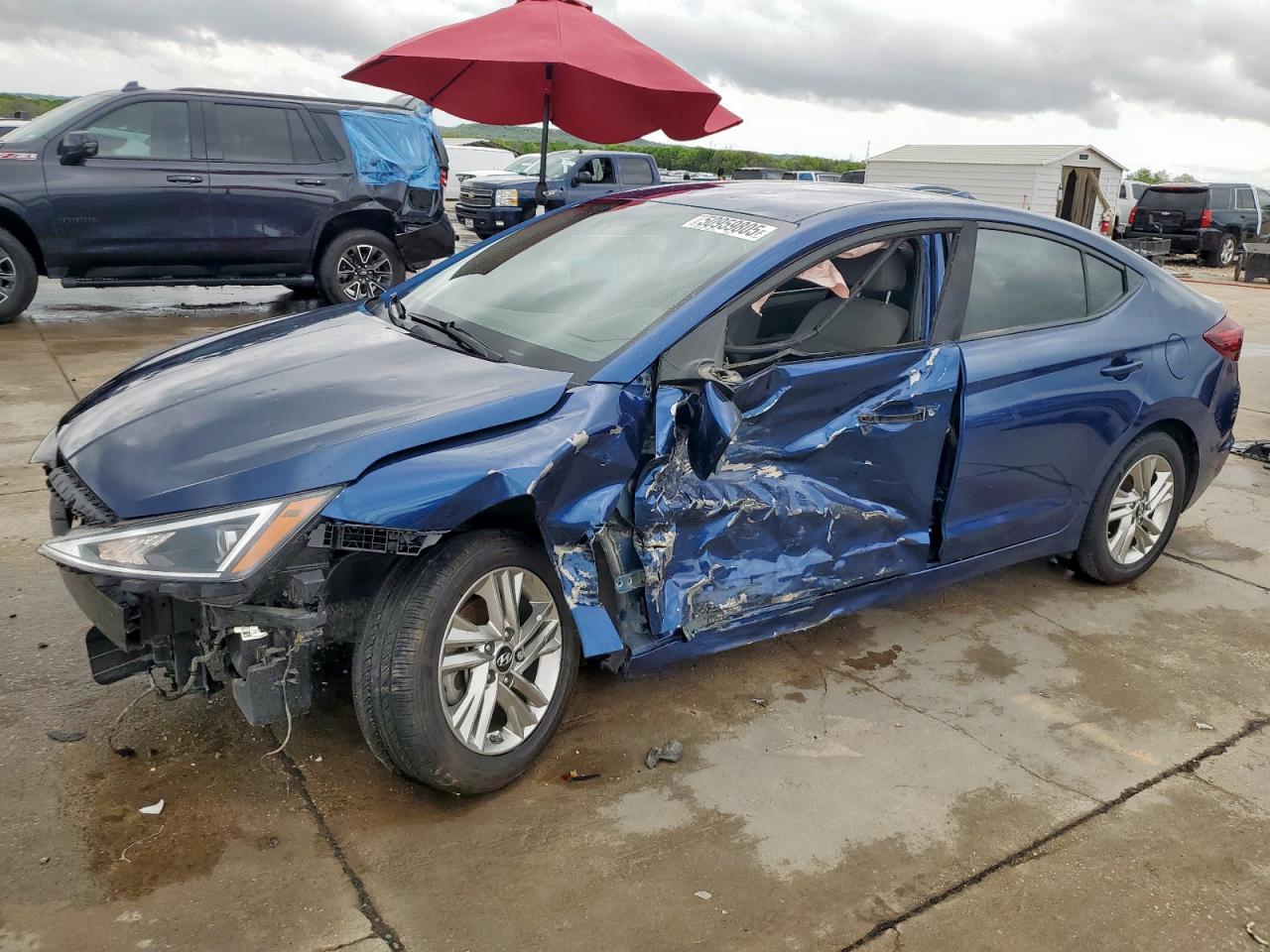 HYUNDAI ELANTRA SEL