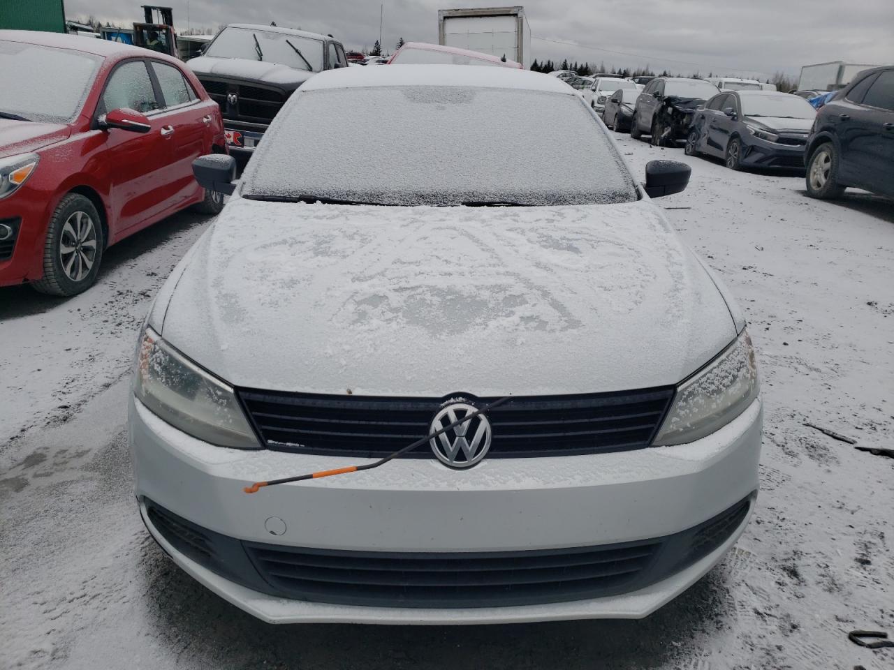 Volkswagen Jetta base 2013