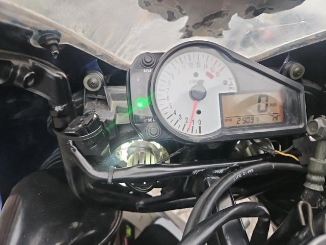 2001 SUZUKI GSX-R600 JS1GN7BA312101788
