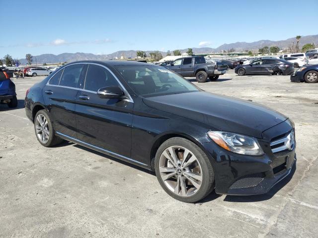 Vin: 55swf4jb1hu221067, lot: 47295535, mercedes-benz c-class 300 20174