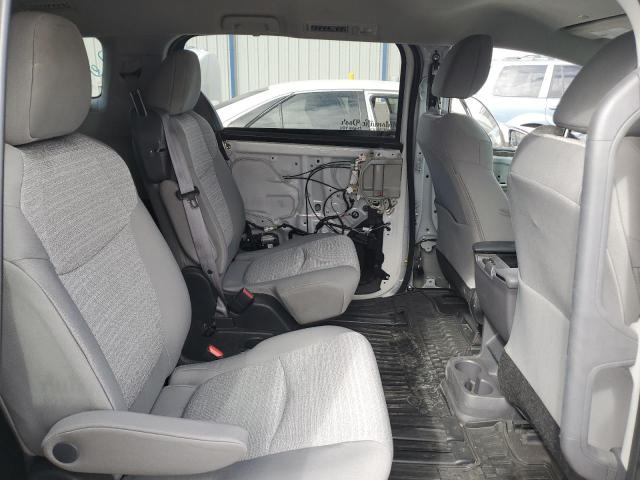 2022 TOYOTA SIENNA LE - 5TDKRKEC5NS118322
