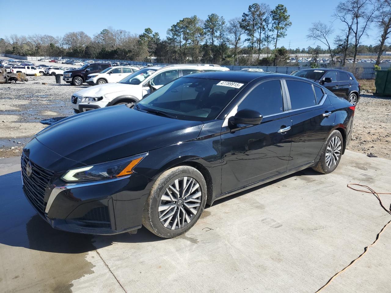 NISSAN ALTIMA SV