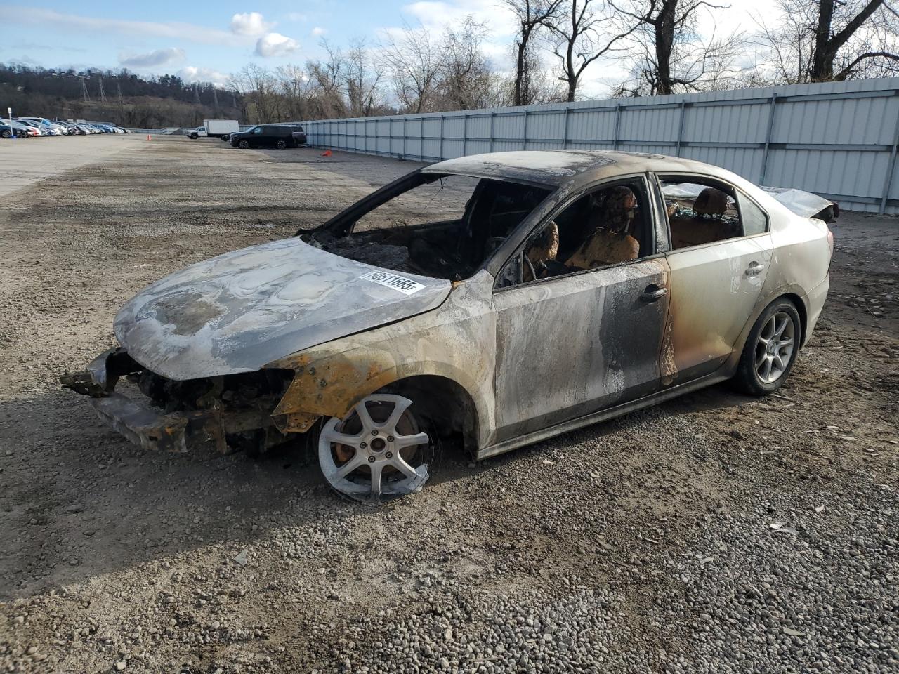 VOLKSWAGEN JETTA BASE