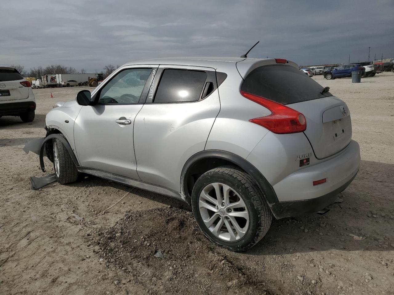 NISSAN JUKE S
