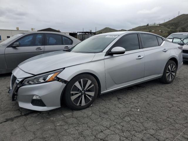 NISSAN ALTIMA SV