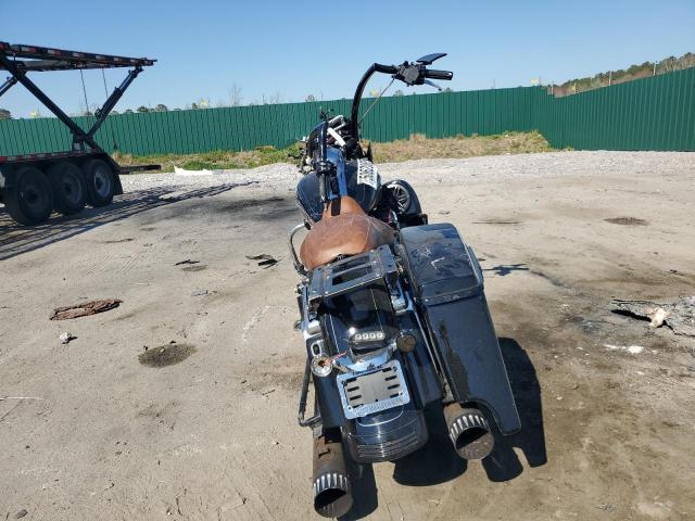 2016 HARLEY-DAVIDSON FLTRXS ROA 1HD1KTM11GB681916