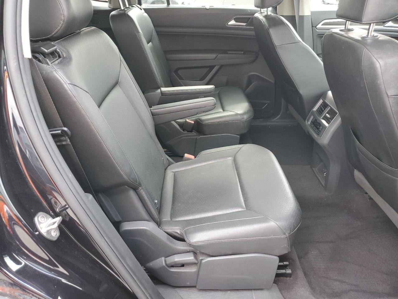 Lot #3311723245 2018 VOLKSWAGEN ATLAS SE