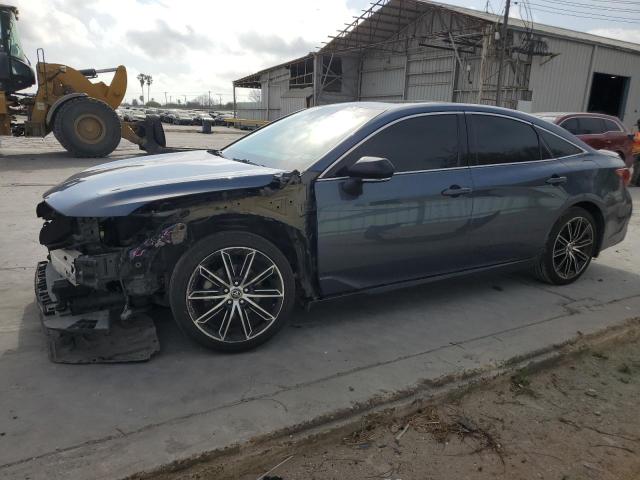 TOYOTA AVALON XLE