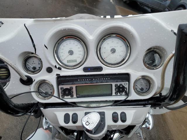 2008 HARLEY-DAVIDSON FLHX 1HD1KB4188Y624170