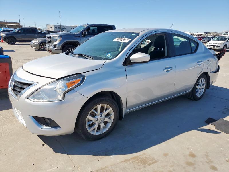 NISSAN VERSA S