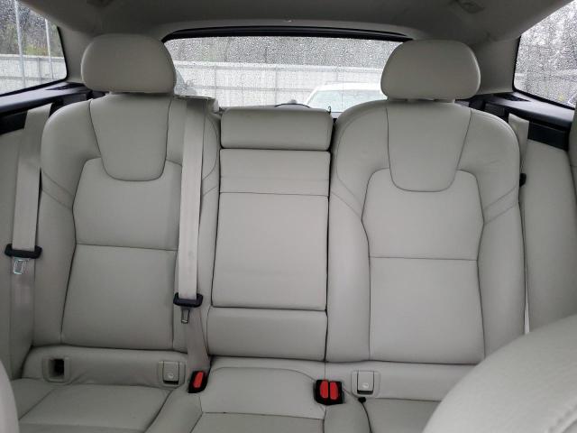 2018 VOLVO XC60 T5 - LYV102RK0JB110409