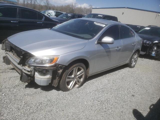 VOLVO S60 T5