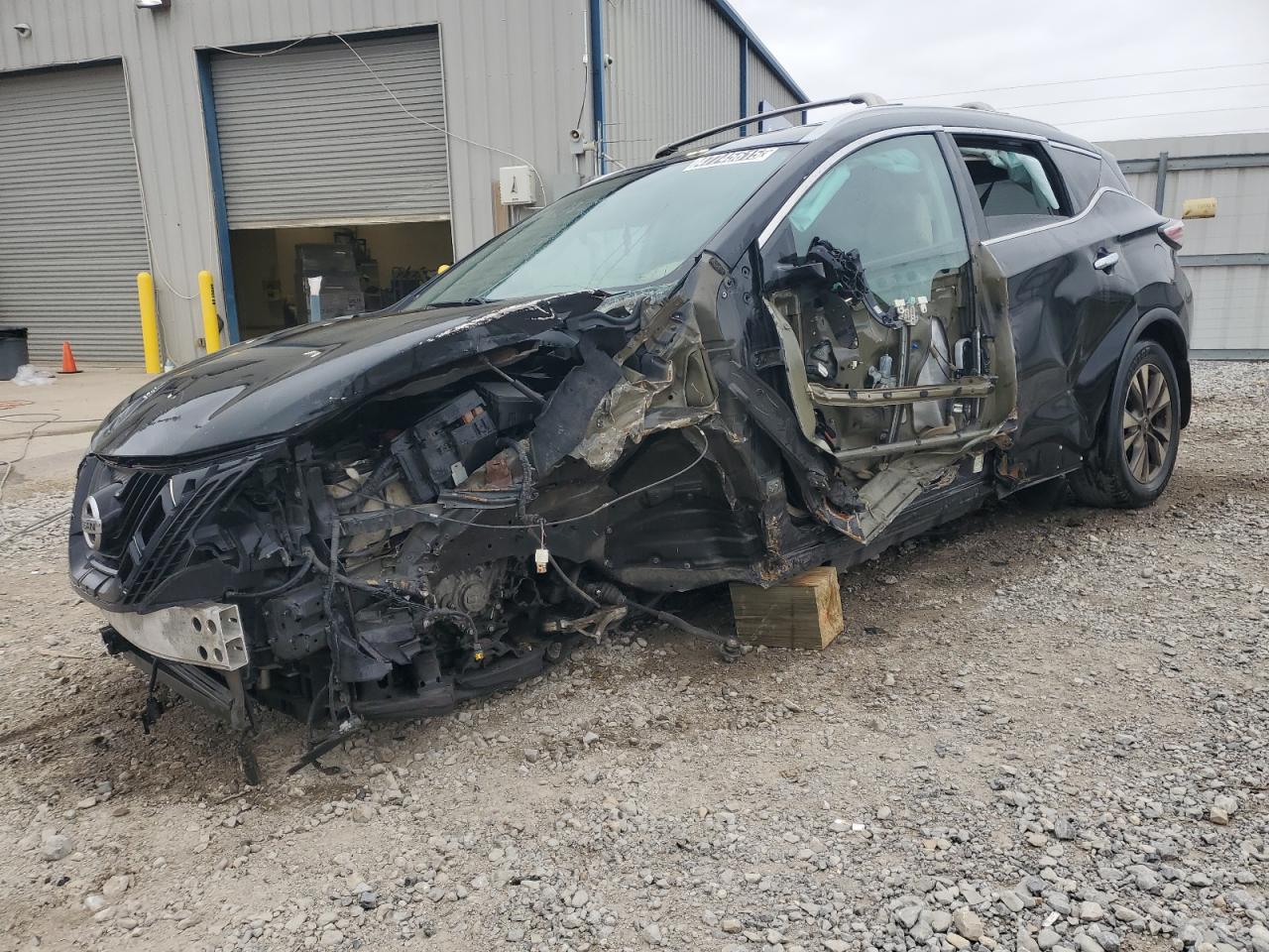 NISSAN MURANO S