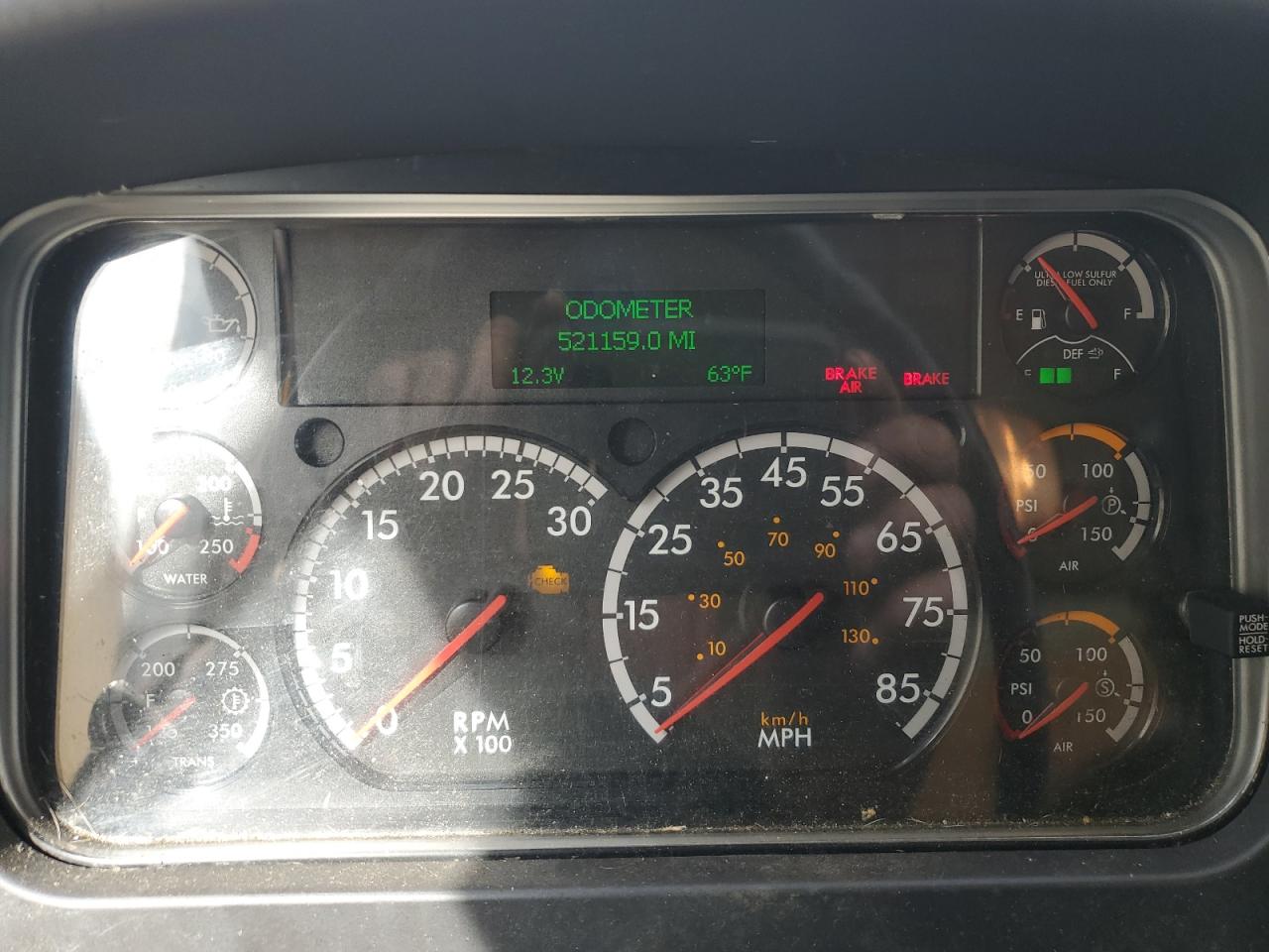 Lot #3301874439 2021 FREIGHTLINER M2 106 MED