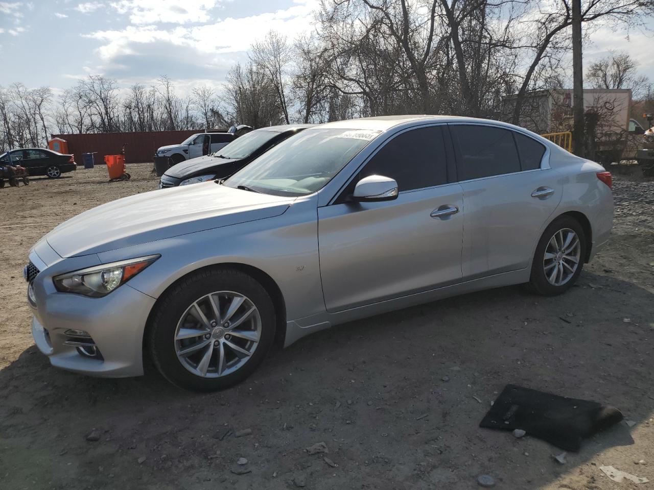 INFINITI Q50 BASE