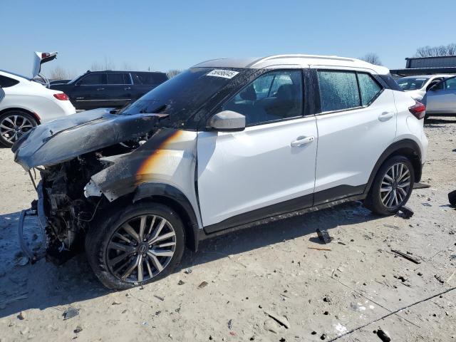 NISSAN KICKS SV