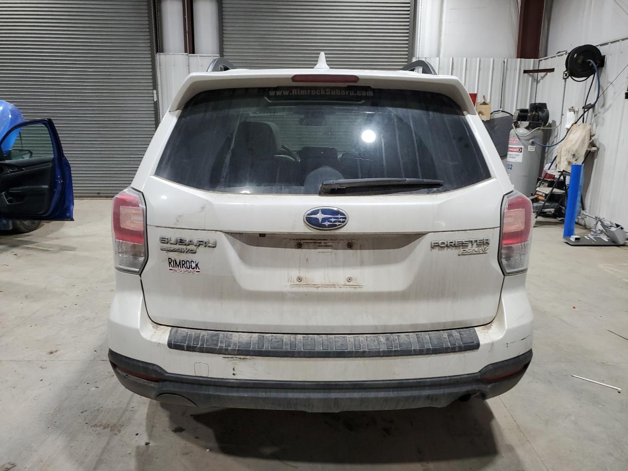 Subaru Forester 2 2017