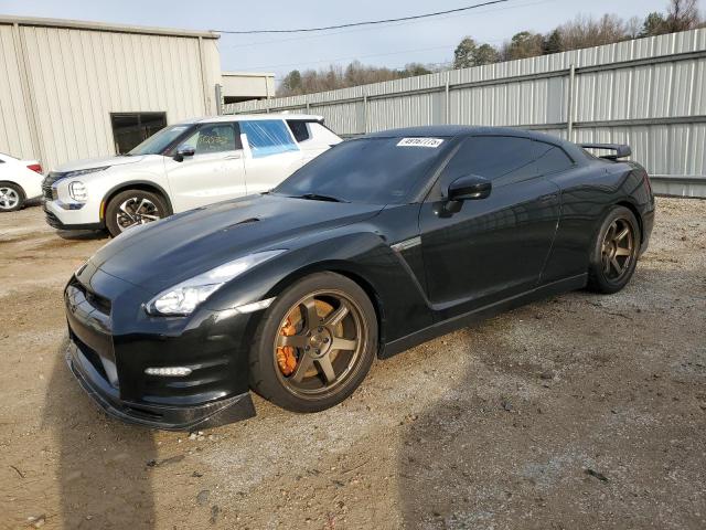 NISSAN GT-R PREMI