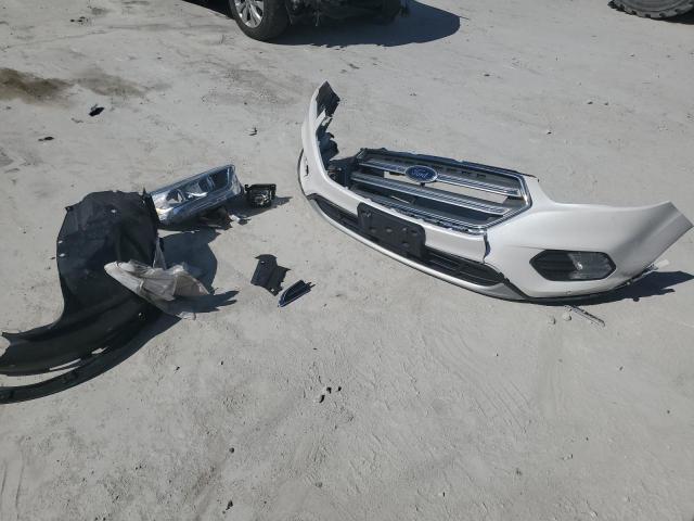 2018 FORD ESCAPE TIT 1FMCU9J91JUD36913