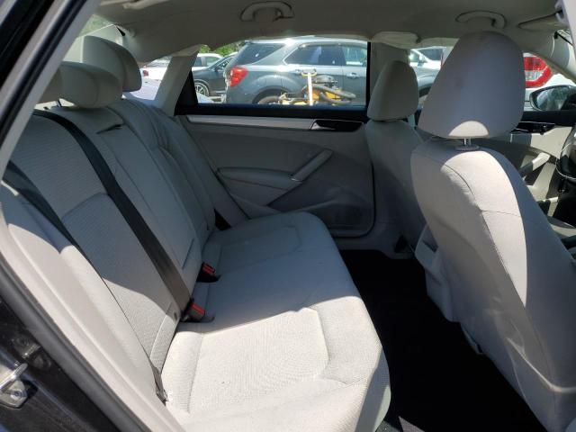 2018 VOLKSWAGEN PASSAT S - 1VWAA7A32JC013526