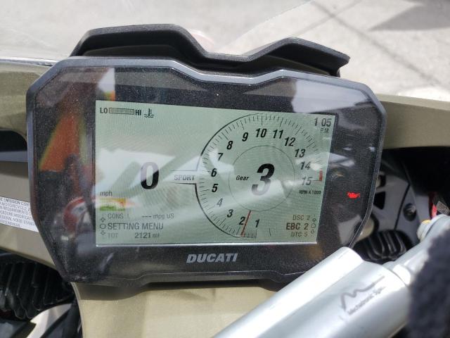 2021 DUCATI PANIGALE V - ZDMDAGNW6MB015542
