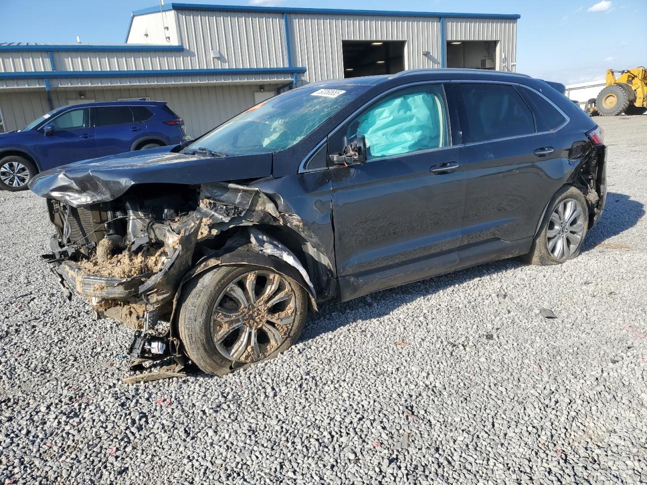 FORD EDGE TITANIUM