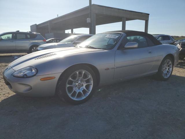 JAGUAR XKR