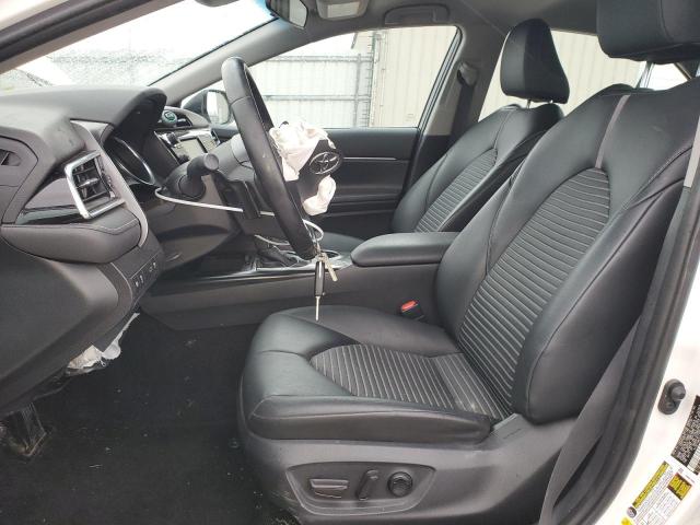 2018 TOYOTA CAMRY L - 4T1B11HK3JU659519