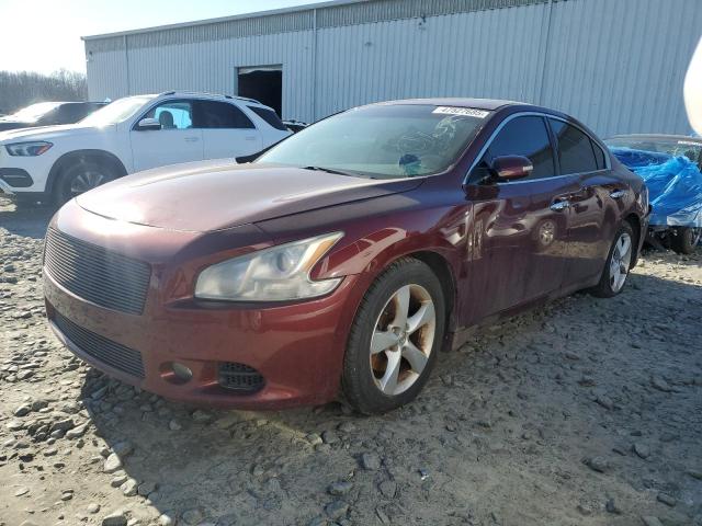 NISSAN MAXIMA S