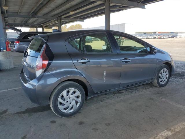 Vin: jtdkdtb30f1587373, lot: 50828185, toyota prius 20153