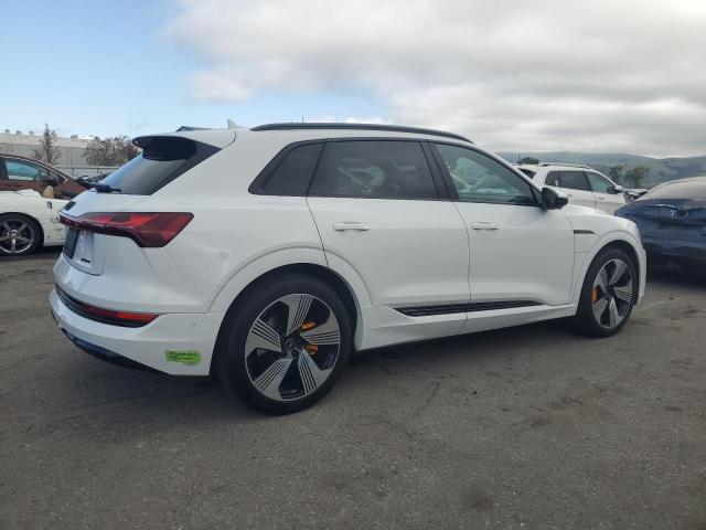 Vin: wa1laage9pb025201, lot: 50419185, audi e-tron premium plus 20233