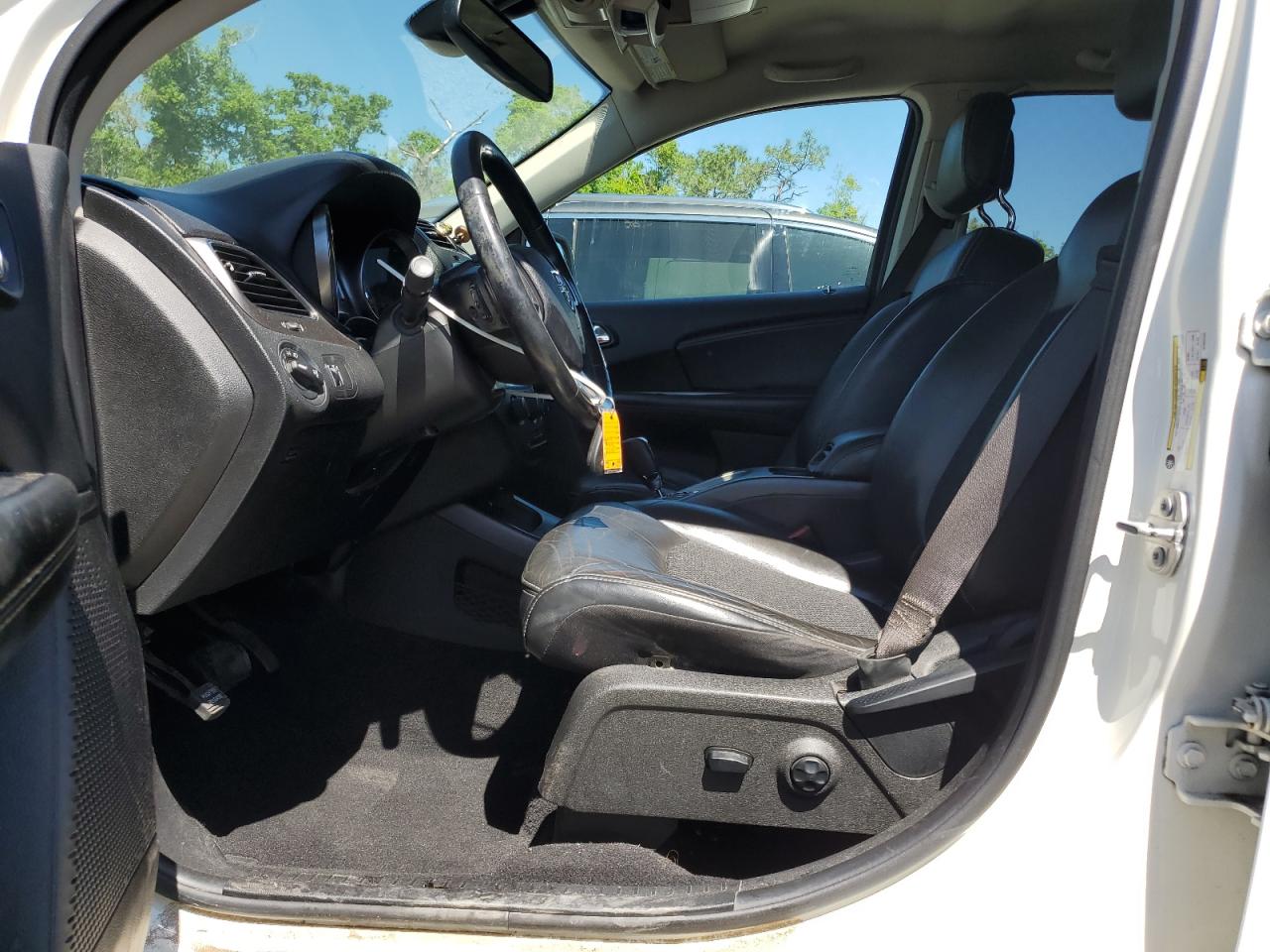 DODGE JOURNEY CROSSROAD