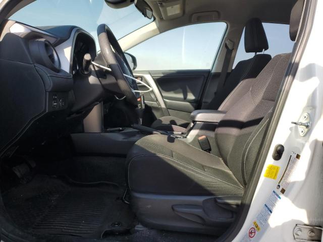 2018 TOYOTA RAV4 HV LE JTMRJREV8JD228187