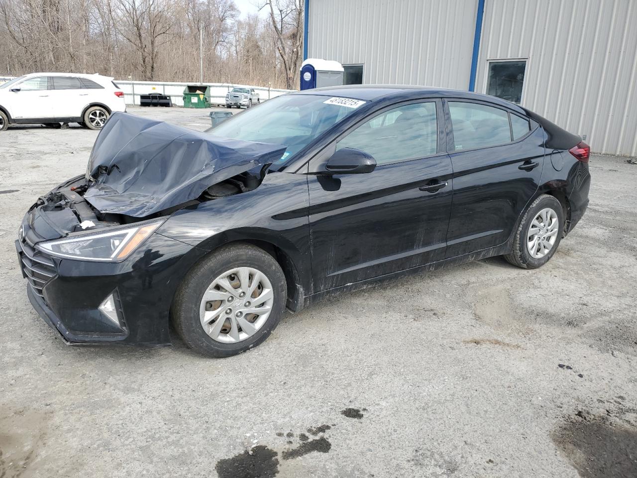 HYUNDAI ELANTRA SE