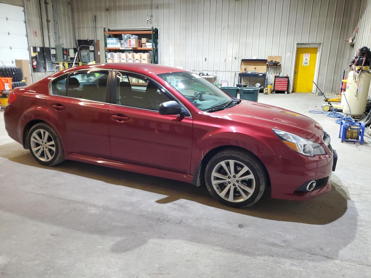 SUBARU LEGACY 2.5I