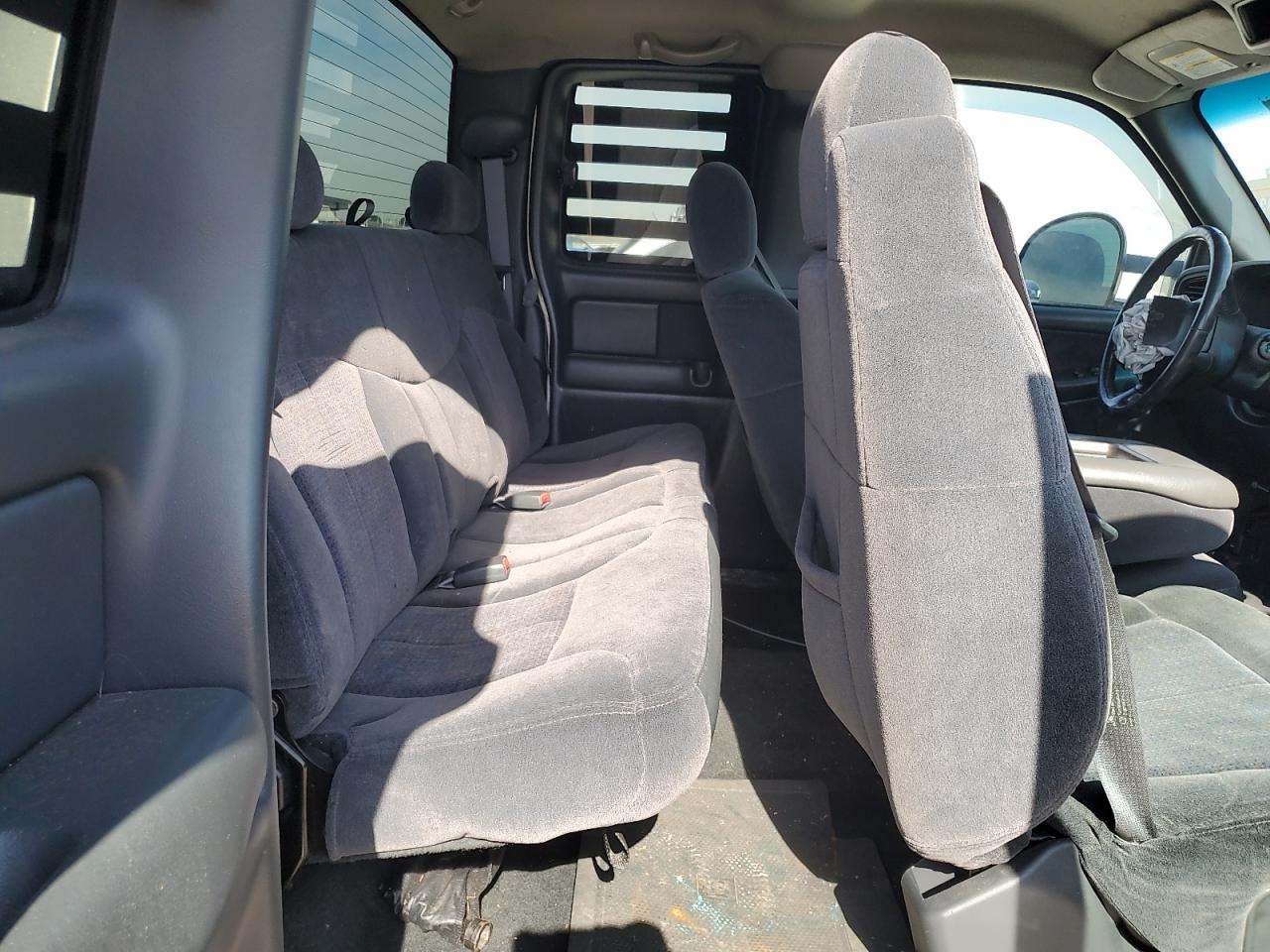 Lot #3302744028 2001 CHEVROLET SILVERADO