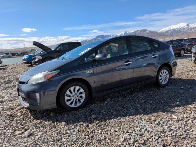 TOYOTA PRIUS PLUG