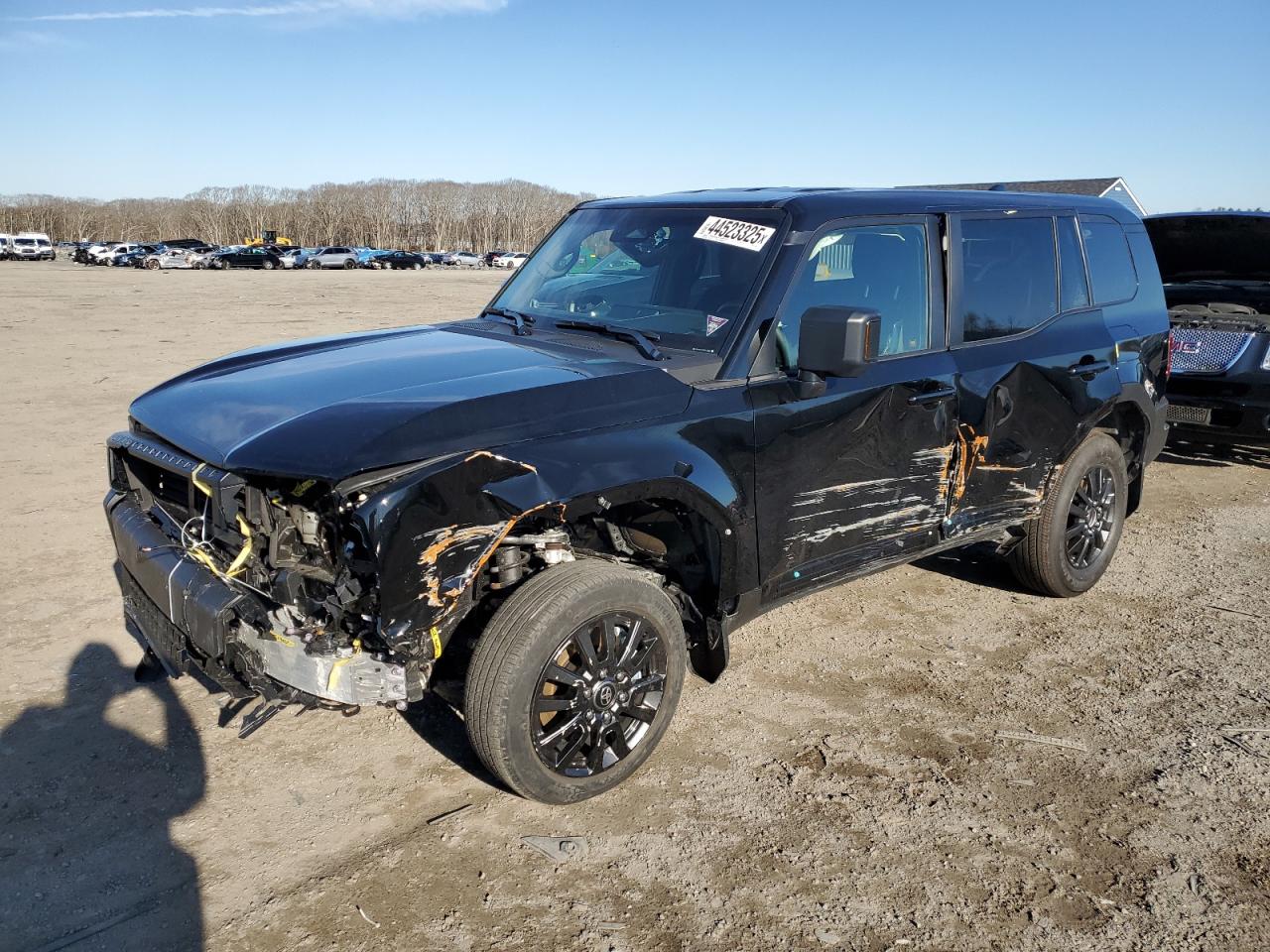 TOYOTA LAND CRUISER BASE