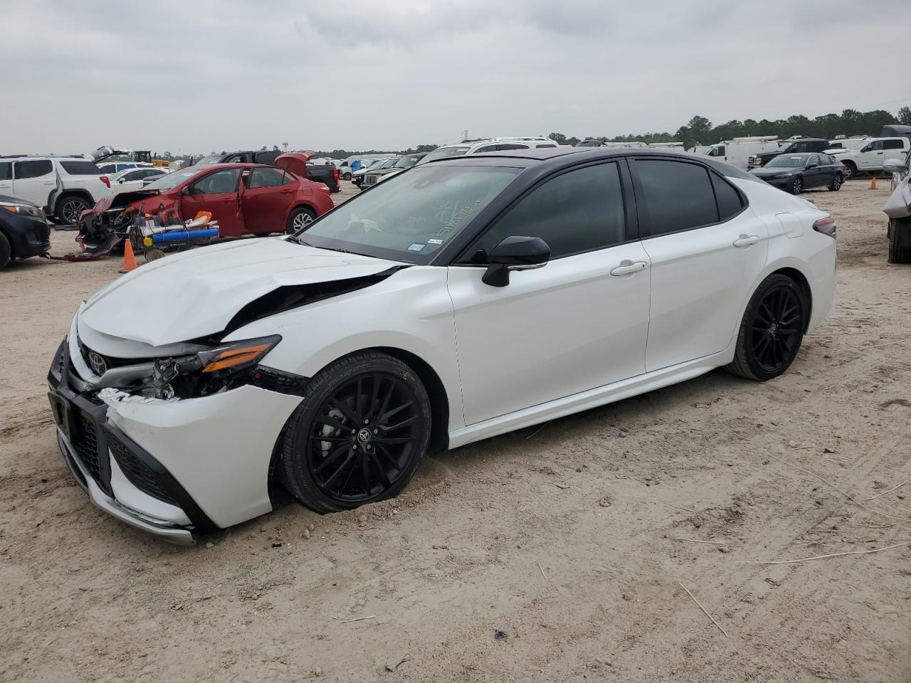 TOYOTA CAMRY TRD