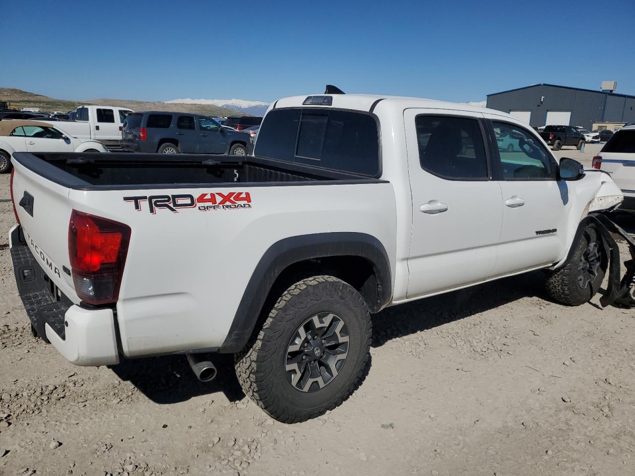 TOYOTA TACOMA DOUBLE CAB