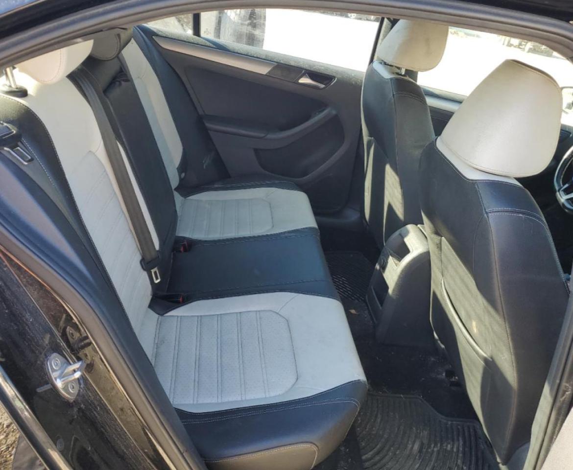 VOLKSWAGEN JETTA SPORT